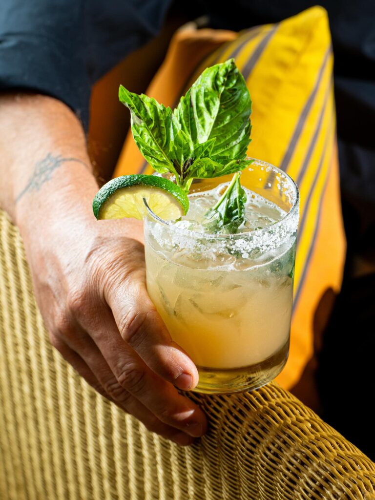 cocktail-at-larks